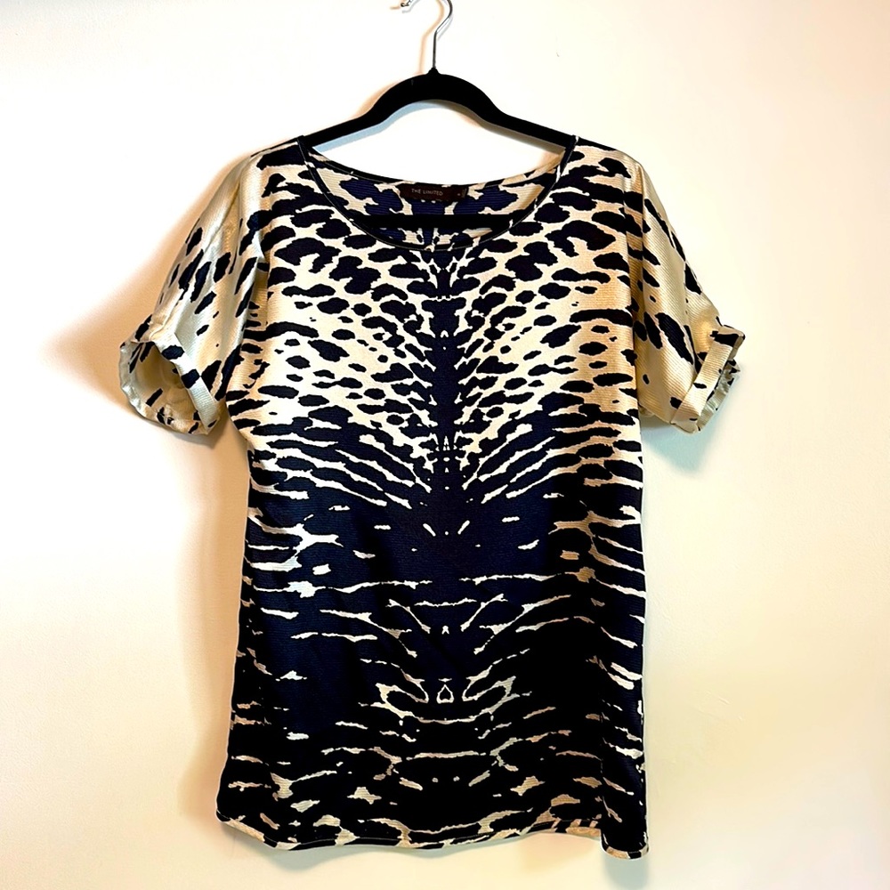 The Limited Navy/Cream Short Sleeve Blouse